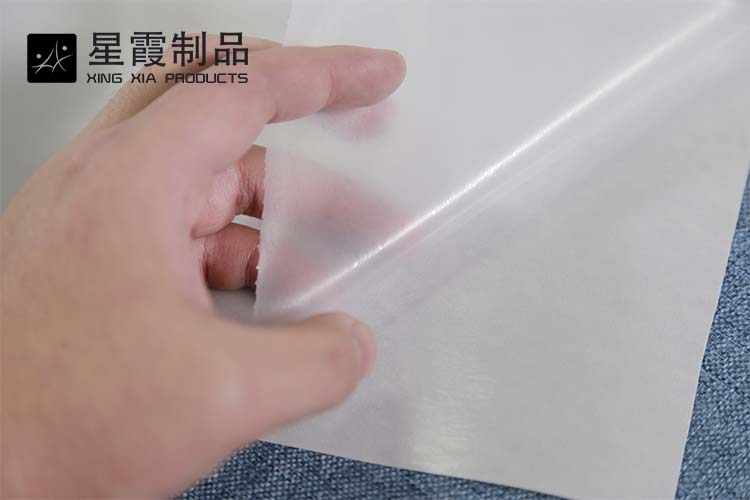 TPU膠膜燙壓有氣泡